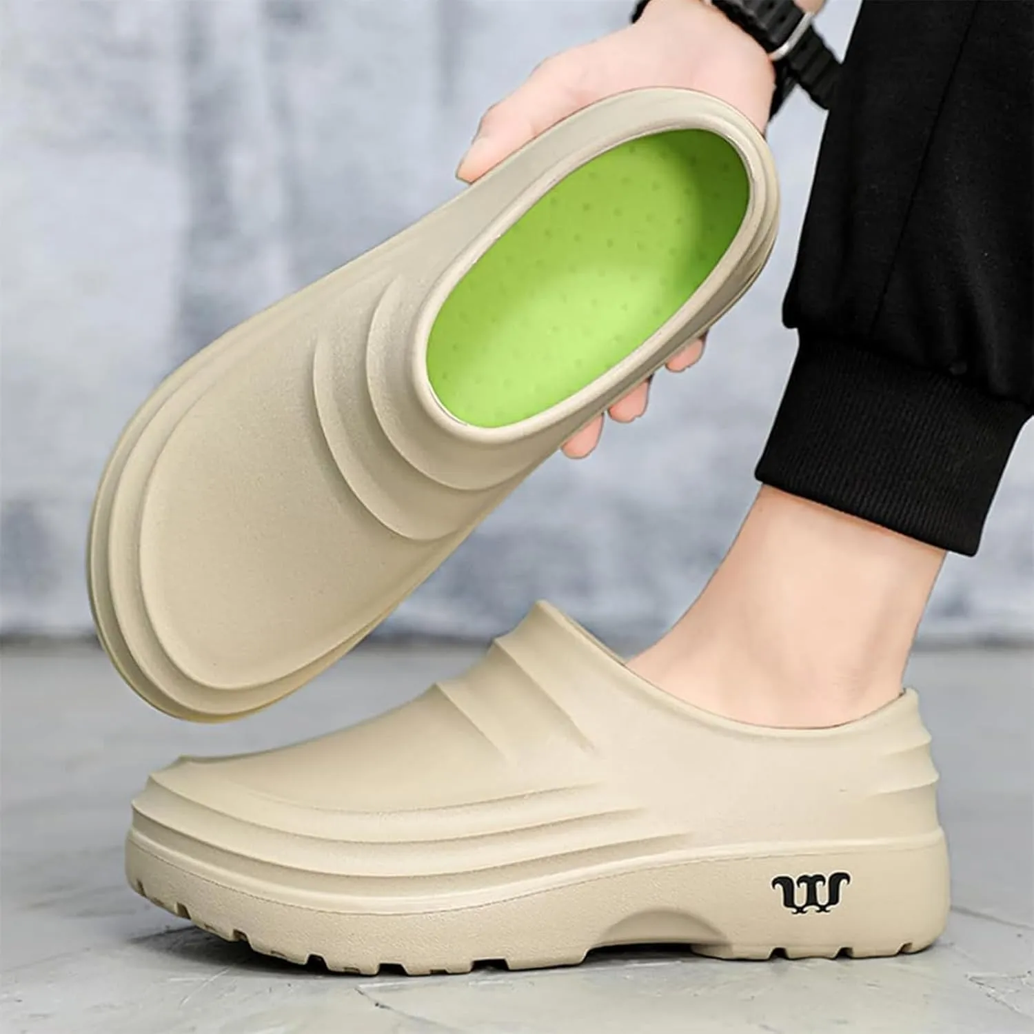 Armadillo Clogs Nurse Shoes for Women Men Slip-Resistant Ideal Work Shoes Oil Resistant Chef Wide Waterproof Shoe