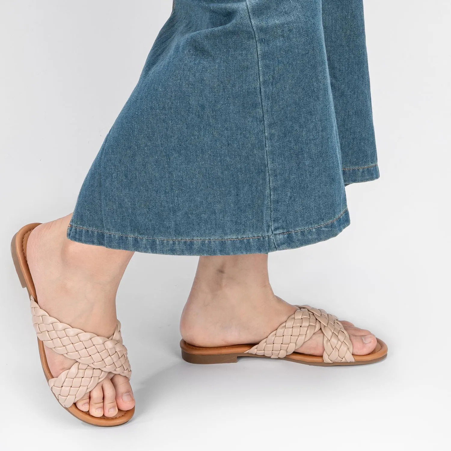 ATHMILE Women's Flat Sandals Crossover Braided Sandals for Women Fashion Round Open Toe Slip On Slide for Dressy Summer