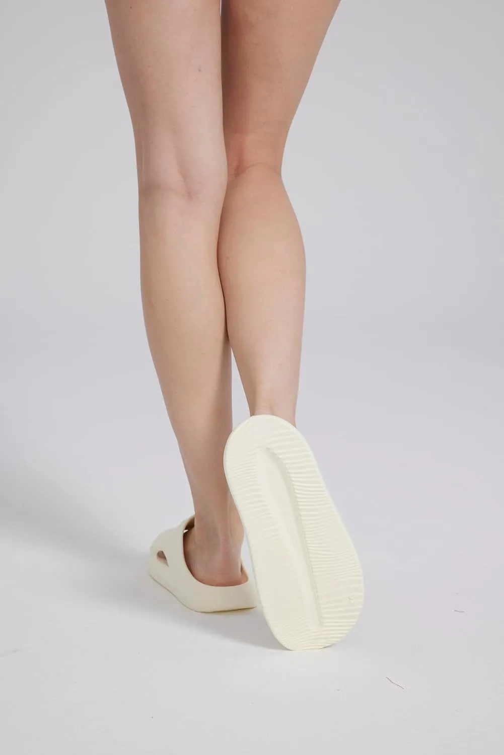 CLPP'LI Slides Slippers for Women and Men Non Slip Quick Drying Shower Bathroom Sandals