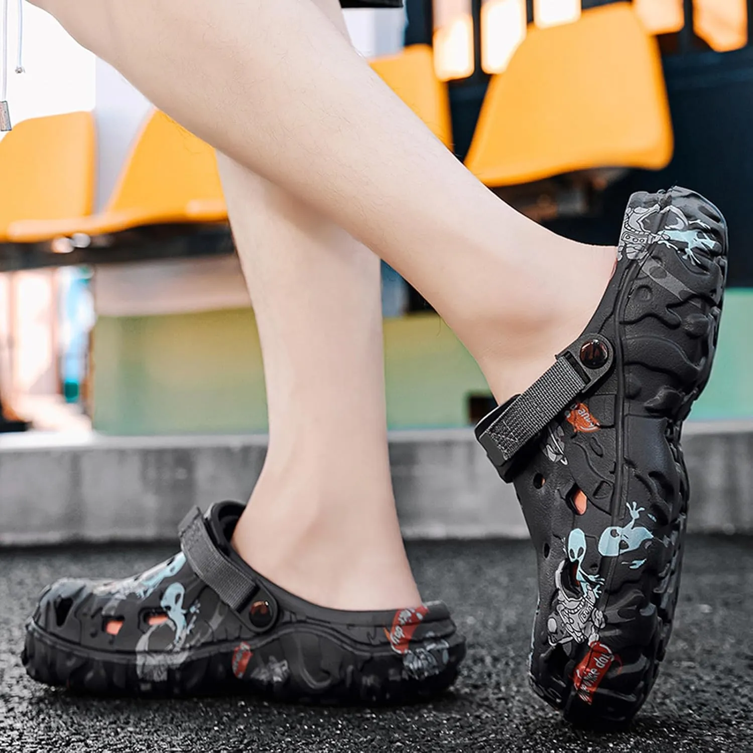 Men Slip On Garden Clogs: Classic Summers - Outdoor Fashions Beach Sandals