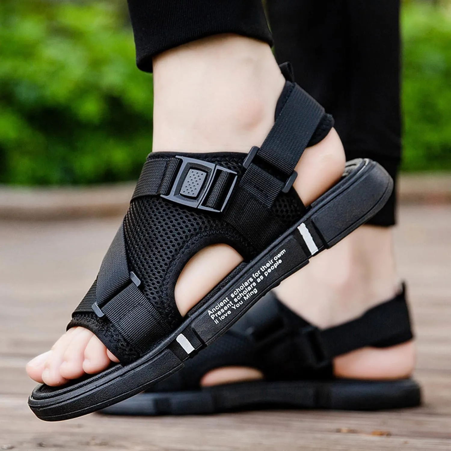 Men's Sandals 2024 Men Sports Sandals Fashion Solid Color Hollow Out Casual Breathable Slippers Shoes