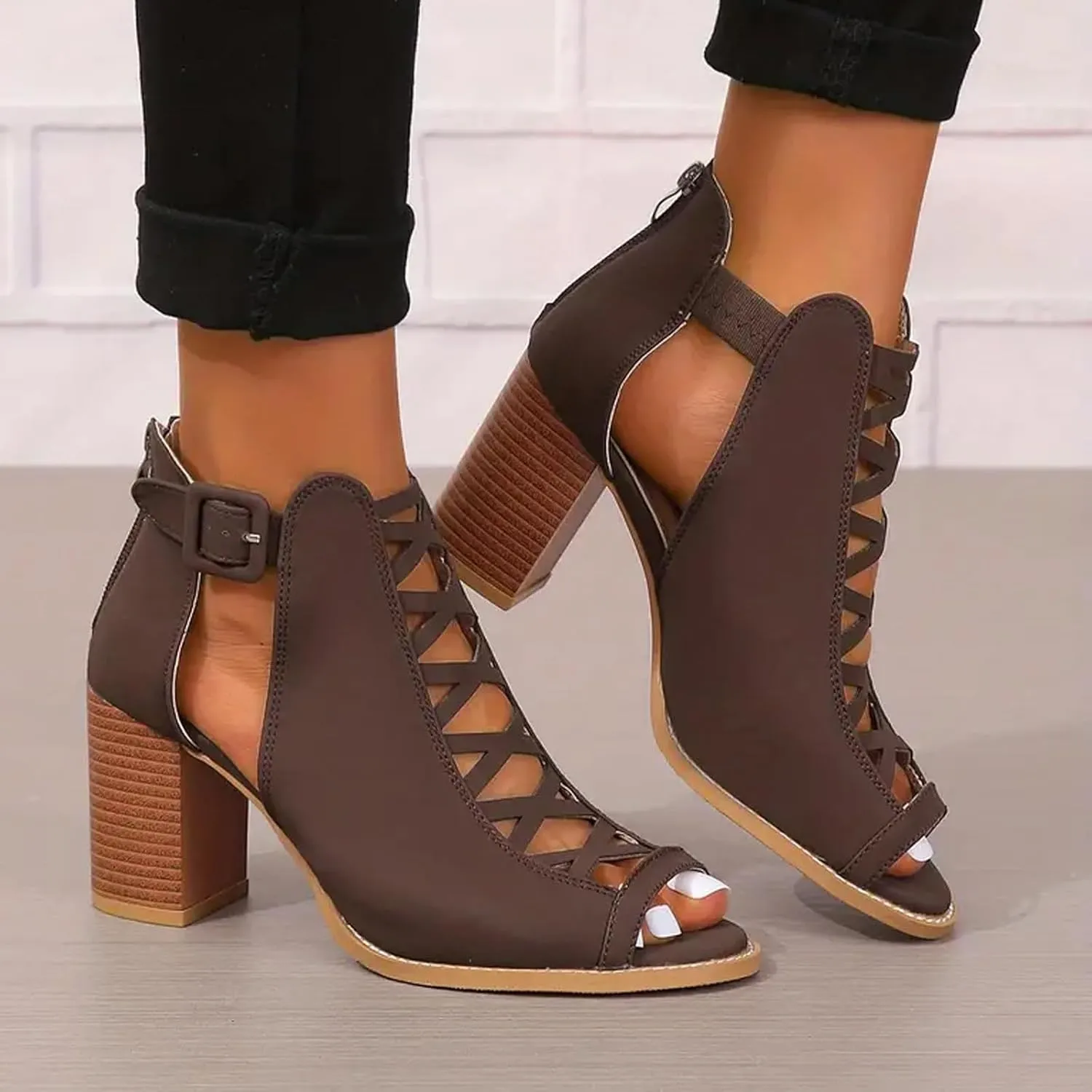 Summer Sandals for Women Lace Up Side Buckle Lightweight Shoes Trending Heel Comfort Trendy Dressy Shoe 2025 New