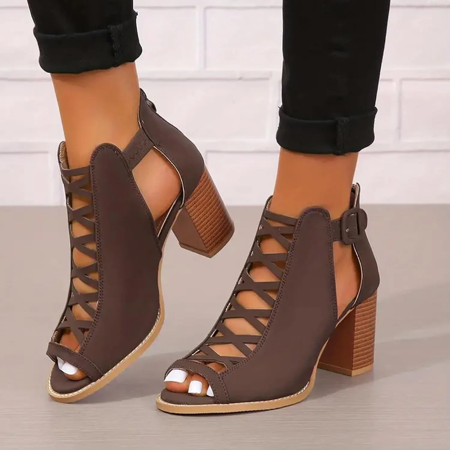 Summer Sandals for Women Lace Up Side Buckle Lightweight Shoes Trending Heel Comfort Trendy Dressy Shoe 2025 New