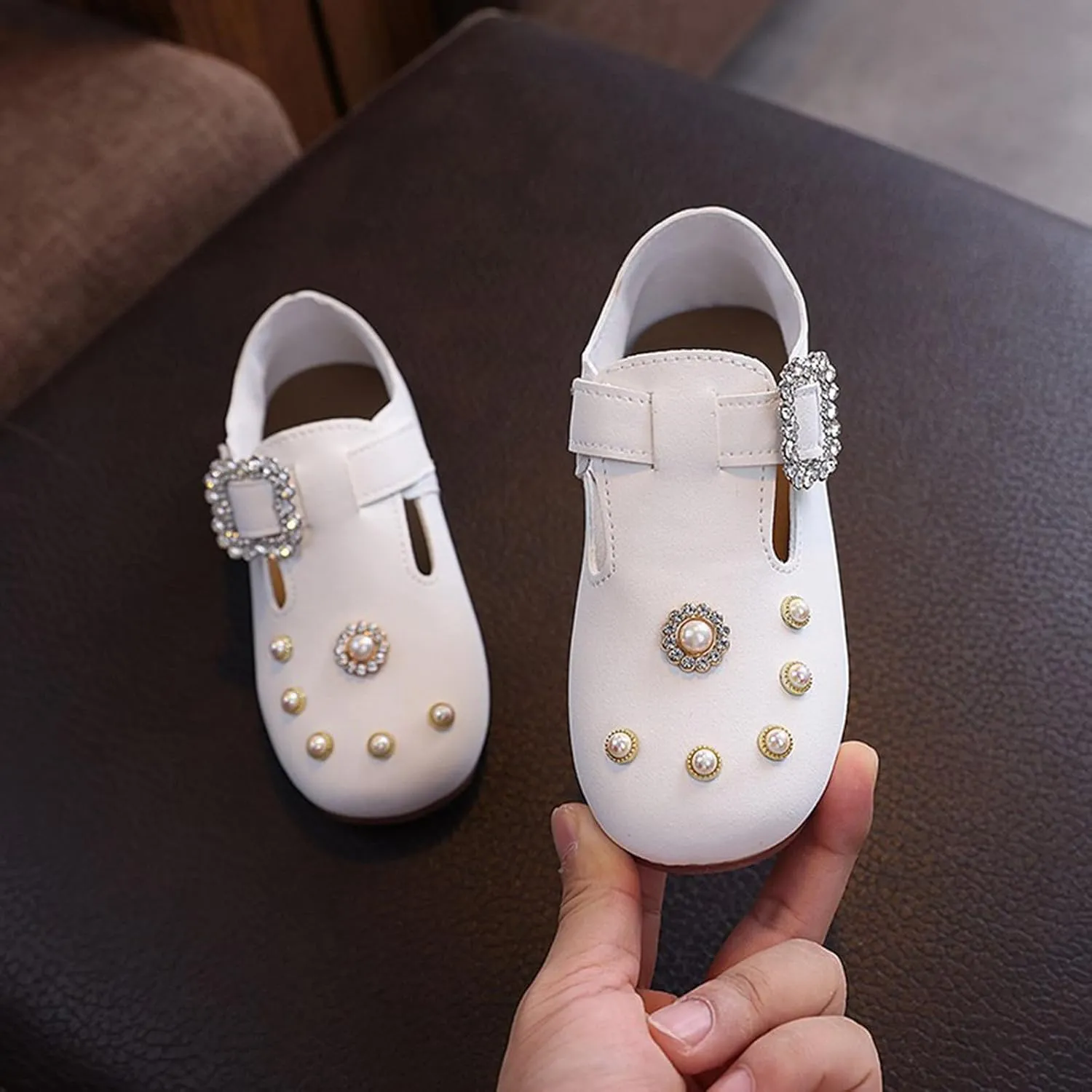 Toddler Girls Pearl Glitter Sandals Adjusted Buckle Ankle Closed Toe Shoes Baby Flat Non Slip Dance Wedding Sandals