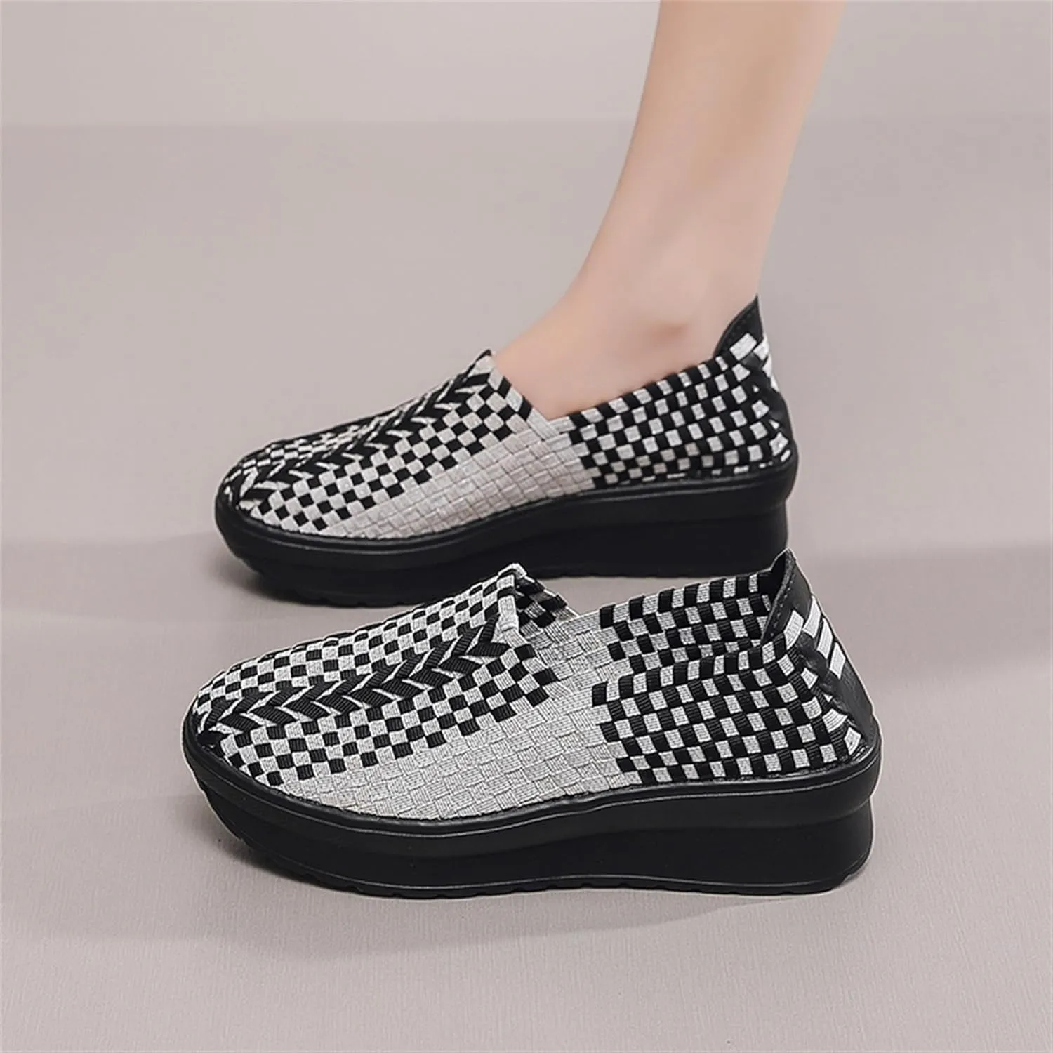 Veroders Women's Platform Wedge Closed-Toe Sandals Comfortable Walking Shoes Woven Pumps Mary Jane Shoes for School Beach