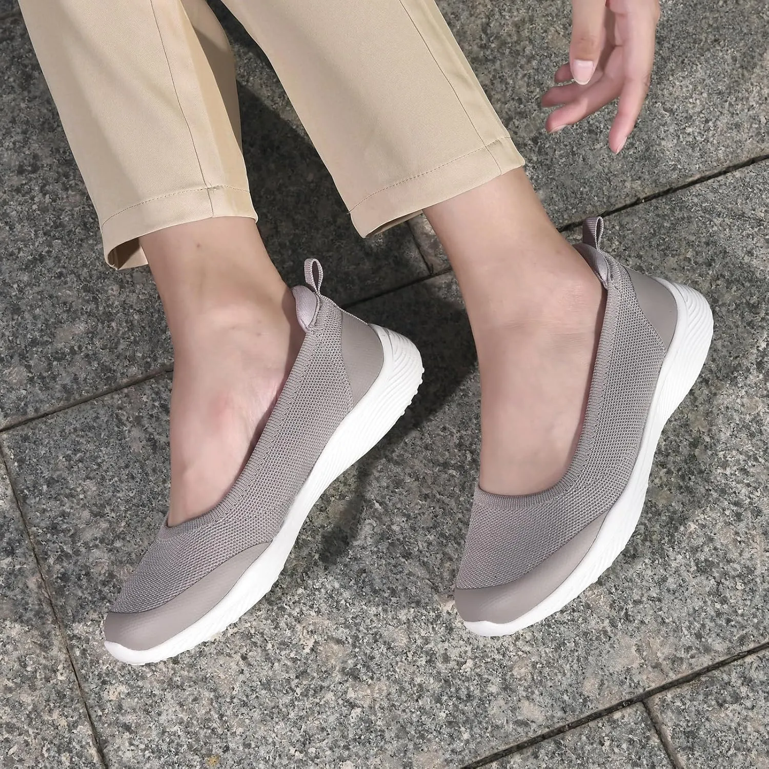 Women's Flats Slip On Shoes Knit Walking Sneakers Casual Low Wedge Nurse Loafers Comfortable Lightweight Breathable