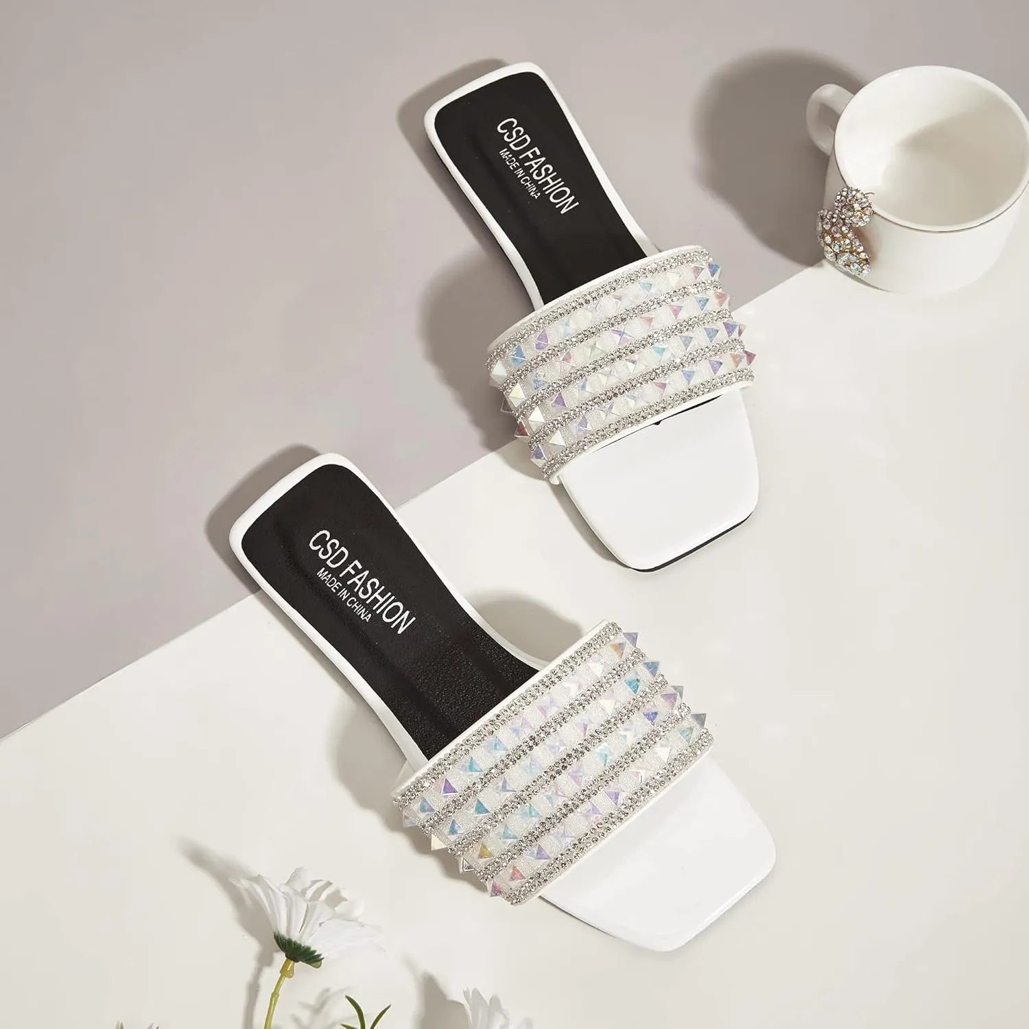 Women's Open Toe Flat Sandals Rhinestone Glitter On Casual Fashion Slippers Quick Drying Indoor & Outdoor Slides