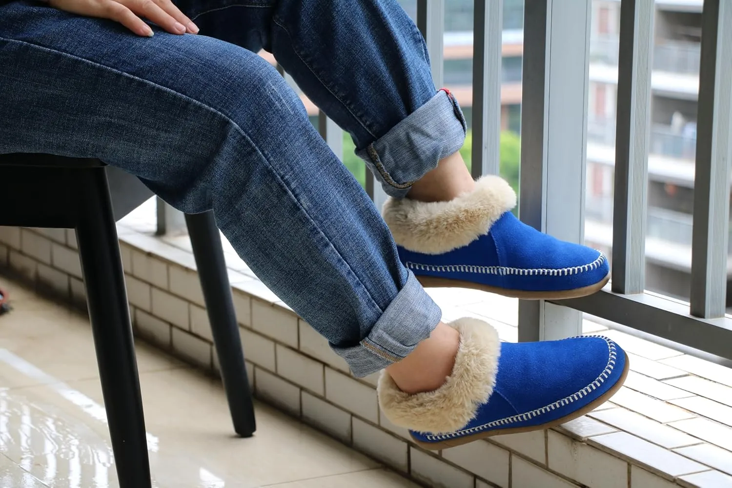 Women's Slippers Genuine Suede Memory Foam Winter House Fluffy Slippers with Faux Fur Collar and Sheepskin Insole Indoor and Outdoor Warm Shoes Rubber Sole